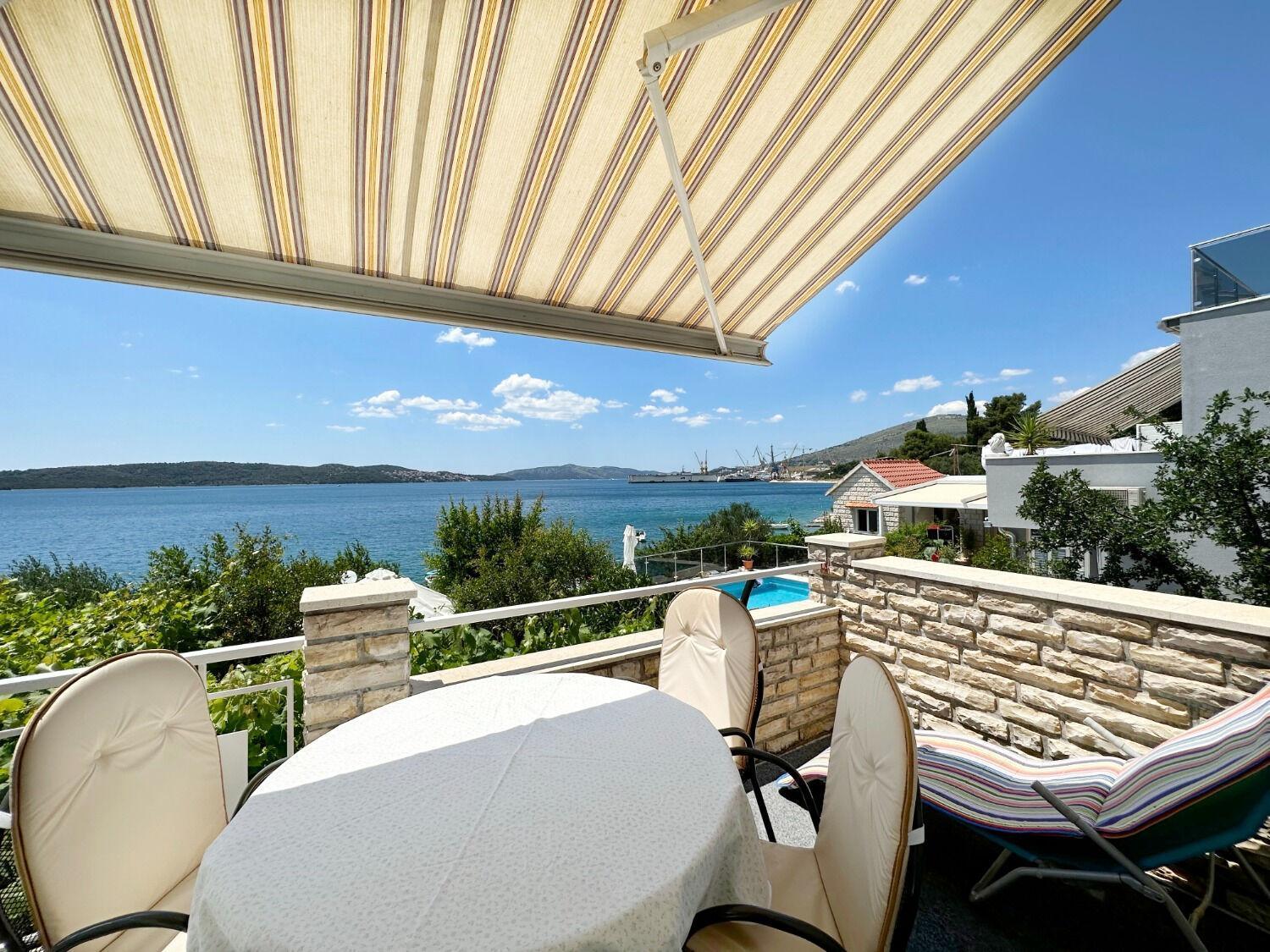 Apartments Mihaela Trogir Extérieur photo