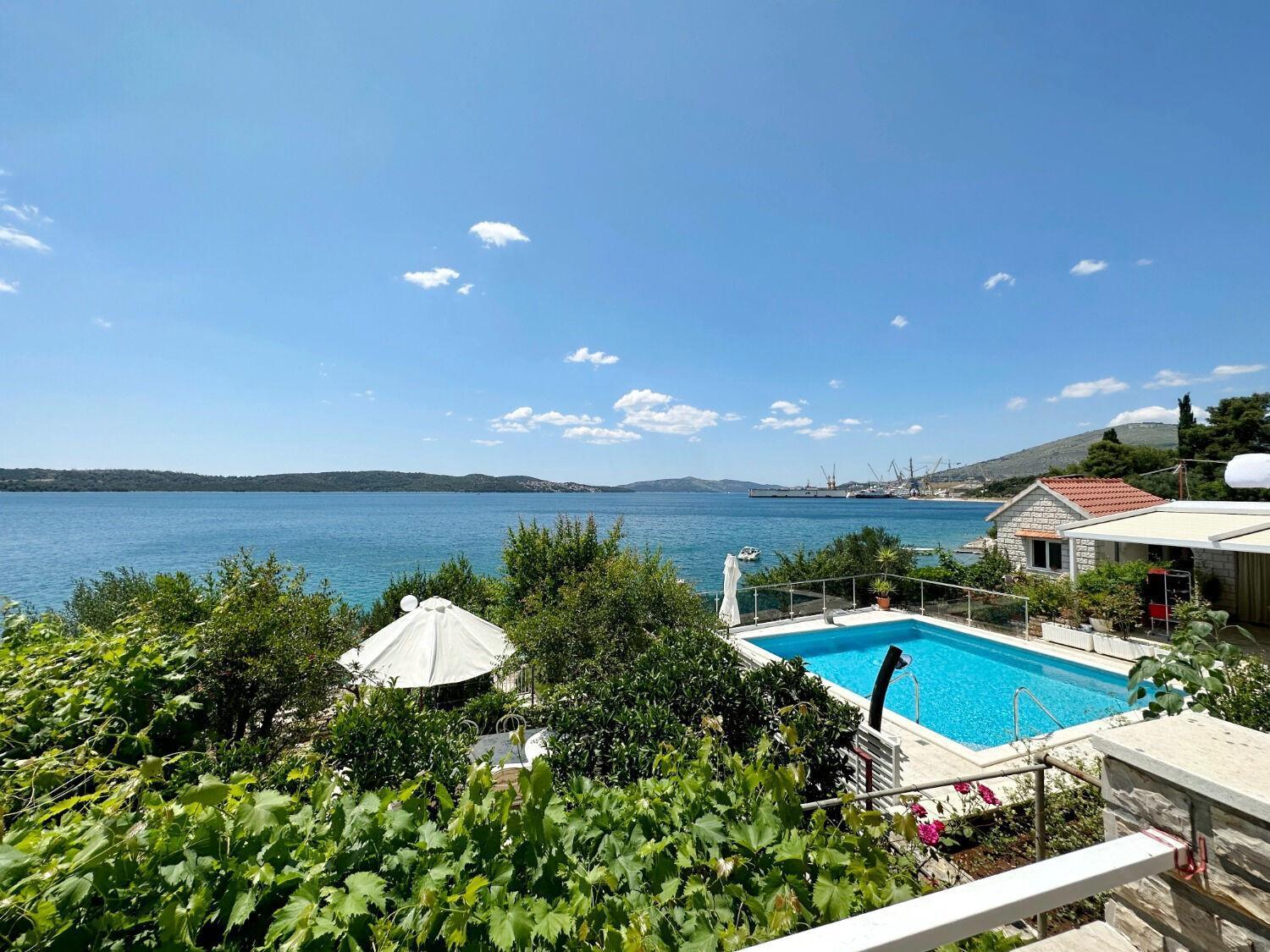 Apartments Mihaela Trogir Extérieur photo
