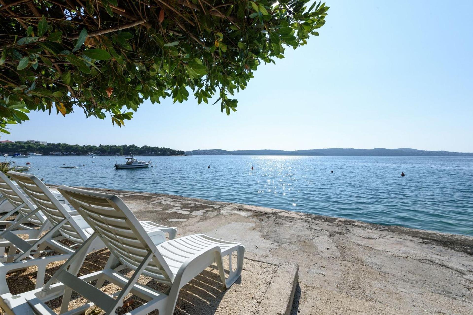 Apartments Mihaela Trogir Extérieur photo